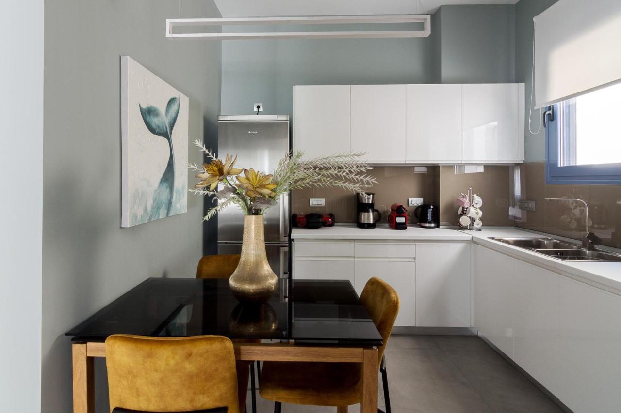 Hippy Designed 3Bedroom Apartment In Heraklion Exteriör bild